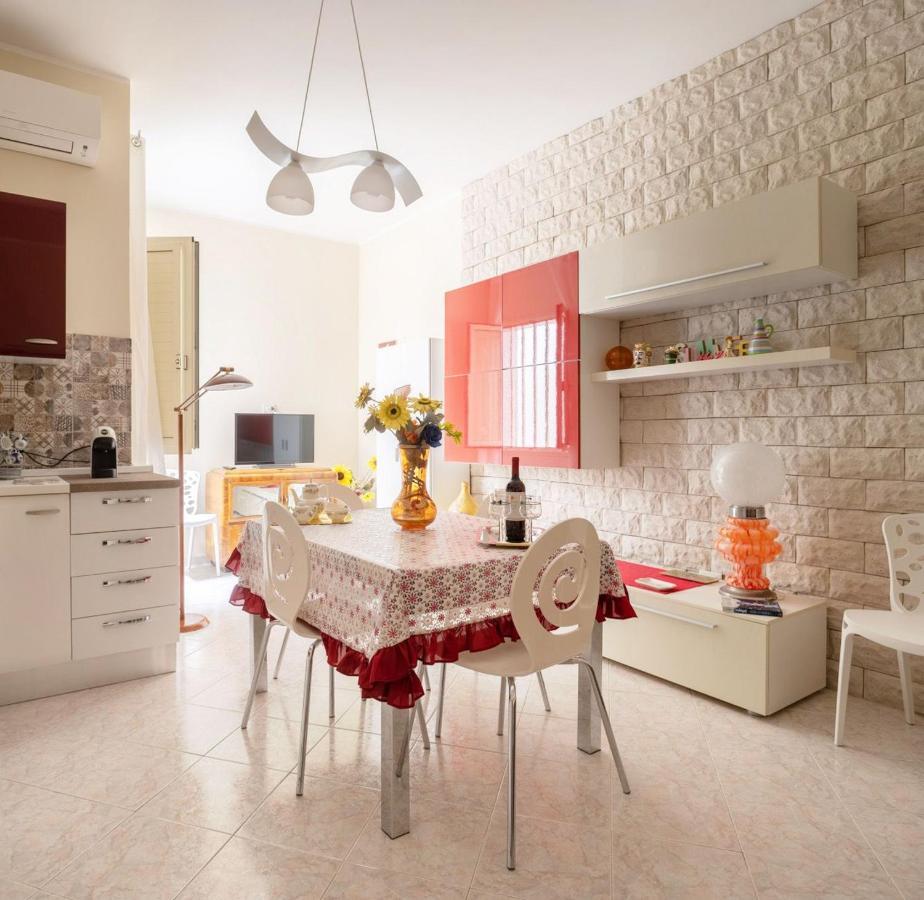 A Casa Tua Affitti Brevi Bed and Breakfast Noto Exteriör bild