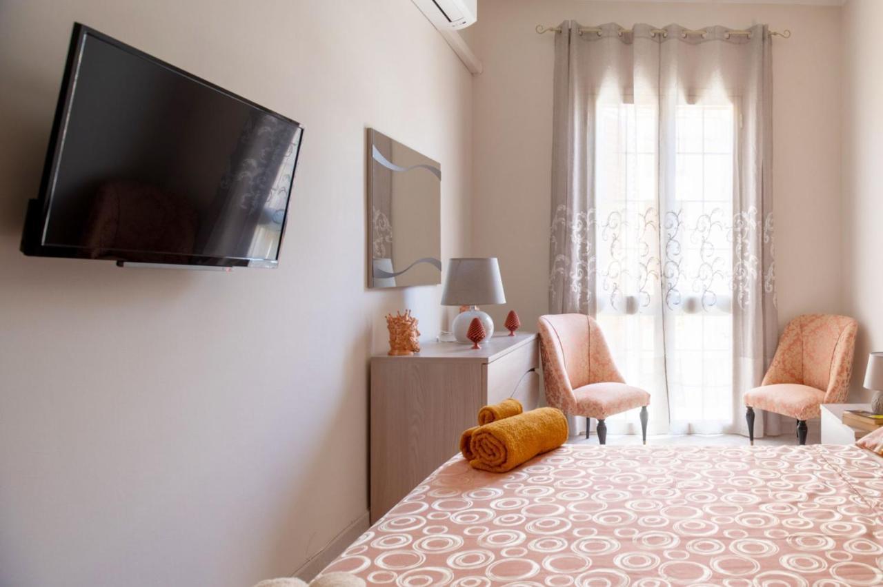 A Casa Tua Affitti Brevi Bed and Breakfast Noto Exteriör bild